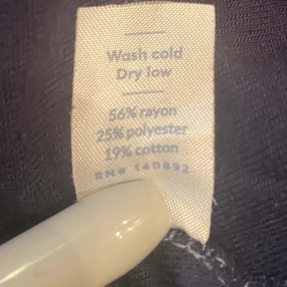 Marine Layer Men’s Long Sleeve Henley Shirt Blue w/Red Pin Stripe Size Medium - Picture 6 of 7